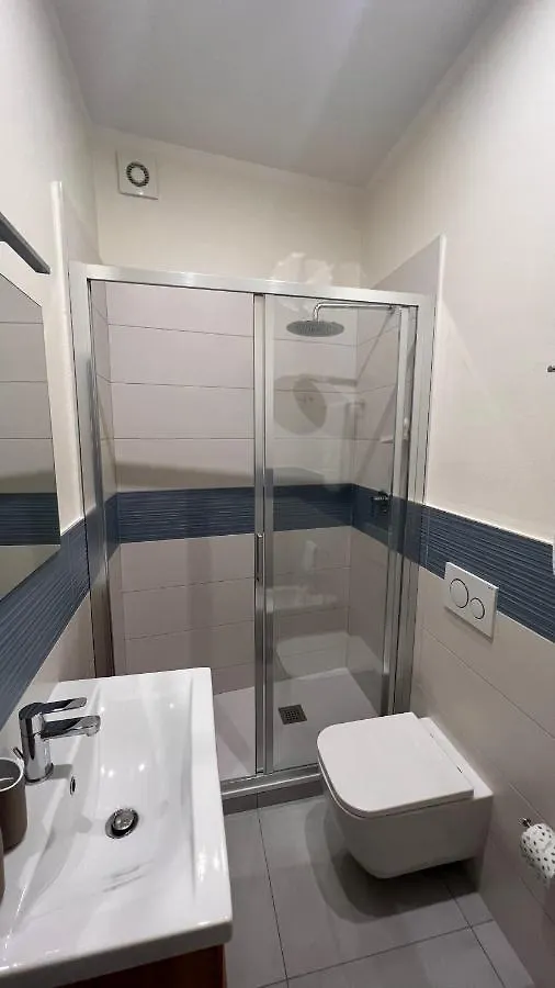 B&B Aurora Gavinana 0*,